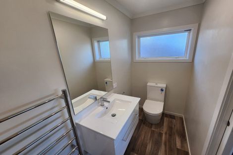 Photo of property in 14a Garrison Street, Carterton, 5713