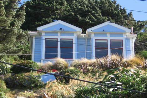 Photo of property in 34 Freeling Street, Island Bay, Wellington, 6023