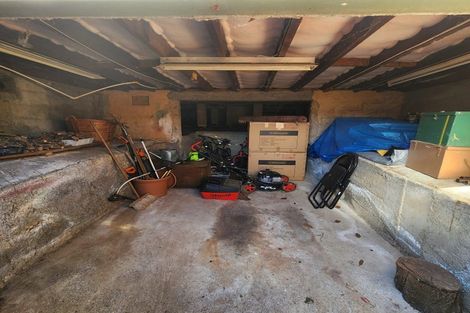 Photo of property in 62 Tahapa Crescent, Meadowbank, Auckland, 1072