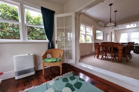 Photo of property in 37 Glenbervie Terrace, Thorndon, Wellington, 6011
