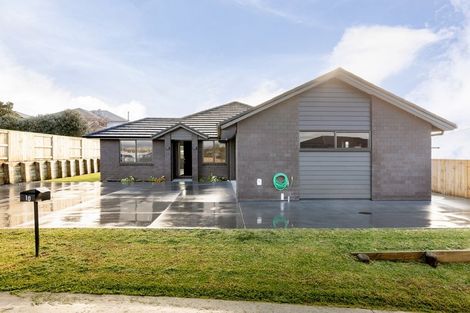 Photo of property in 10 Brendan Close, Omokoroa, 3114