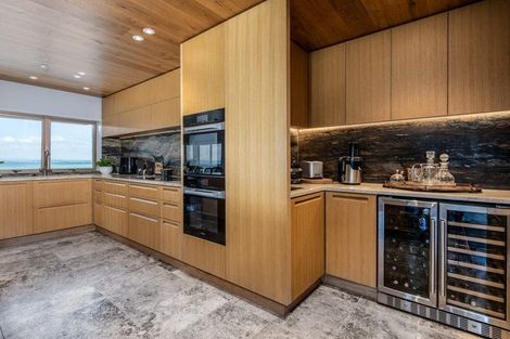 Photo of property in 4/6a The Promenade, Takapuna, Auckland, 0622