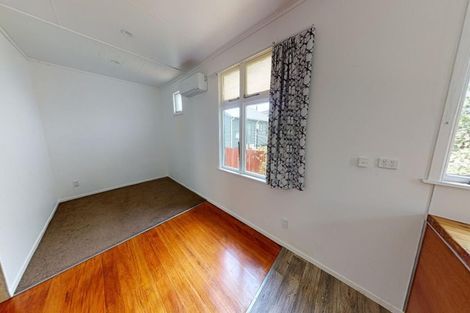 Photo of property in 1 Brunswick Road, Aramoho, Whanganui, 4500