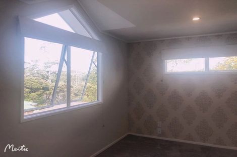 Photo of property in 1/48 Noeleen Street, Glenfield, Auckland, 0629