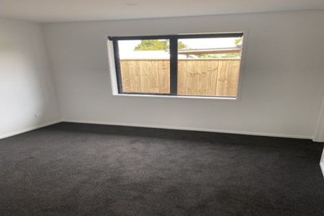 Photo of property in 188b Seaview Road, Westown, New Plymouth, 4310
