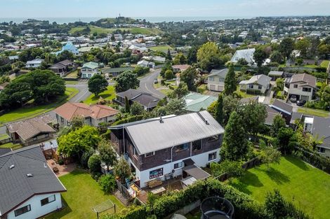 Photo of property in 16a Tiverton Crescent, Whalers Gate, New Plymouth, 4310