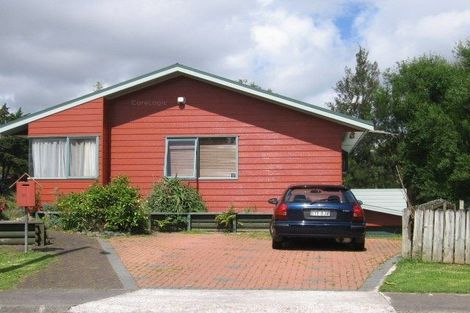 Photo of property in 21 Phoenix Place, Papatoetoe, Auckland, 2025