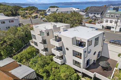 Photo of property in 12 Upland Road, Kelburn, Wellington, 6012