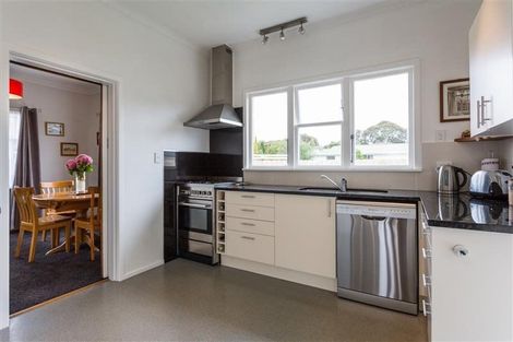 Photo of property in 5 Cassino Crescent, Onekawa, Napier, 4110