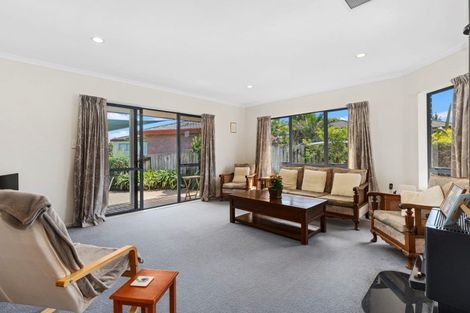 Photo of property in 61 Pelorus Street, Welcome Bay, Tauranga, 3112