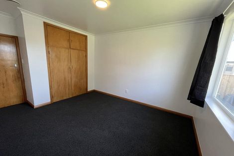 Photo of property in 8 Lowestoft Place, West End, Palmerston North, 4412