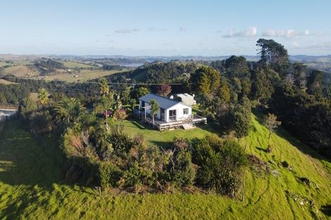 Photo of property in 133 Wearmouth Road, Paparoa, 0571