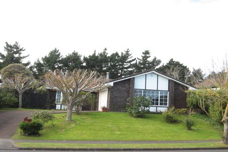 Photo of property in 153 Carnoustie Drive, Wattle Downs, Auckland, 2103