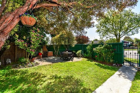 Photo of property in 30 Shetland Street, Woolston, Christchurch, 8062