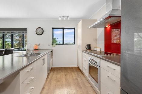 Photo of property in 13 Rosehill Place, Nawton, Hamilton, 3200