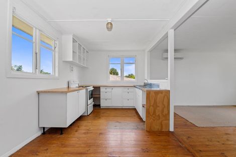 Photo of property in 243 Balmoral Drive, Tokoroa, 3420