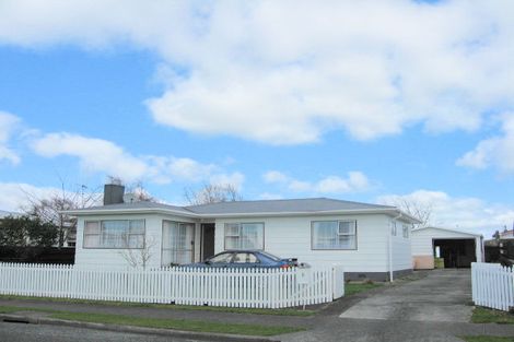 Photo of property in 6 Heather Street, Levin, 5510