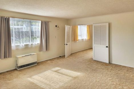 Photo of property in 1 Korau Grove, Stokes Valley, Lower Hutt, 5019