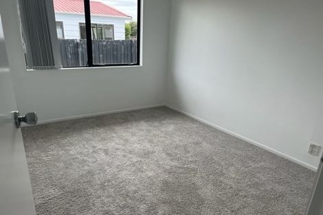 Photo of property in 2/30 Gloucester Road, Manurewa, Auckland, 2102