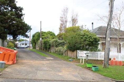 Photo of property in 3/54 Howe Street, Howick, Auckland, 2014