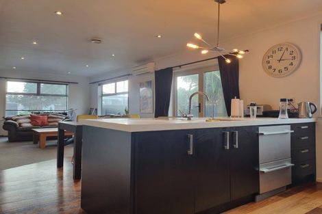 Photo of property in 7 Normanby Street, Fitzroy, New Plymouth, 4312