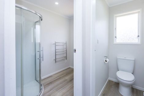 Photo of property in 5 Akron Grove, Totara Park, Upper Hutt, 5018