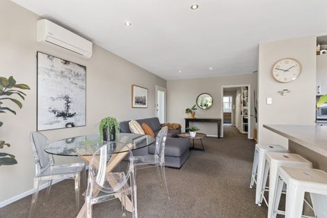 Photo of property in 2/62 Salisbury Road, Birkdale, Auckland, 0626