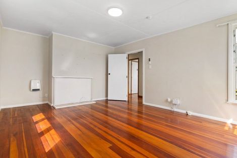 Photo of property in 6 Tate Place, Otara, Auckland, 2023