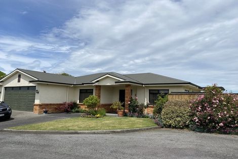 Photo of property in 2 Victoria Court, Feilding, 4702
