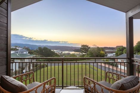 Photo of property in 103-105 Eskdale Road, Papakowhai, Porirua, 5024