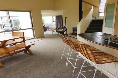 Photo of property in 716 Acacia Bay Road, Acacia Bay, Taupo, 3330