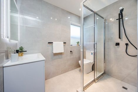 Photo of property in 15 Advocate Place, Randwick Park, Auckland, 2105