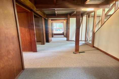 Photo of property in 52 Park Hill Road, Birkenhead, Auckland, 0626