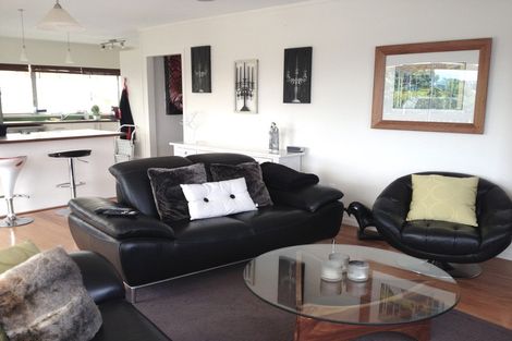 Photo of property in 138 Mokoia Road, Chatswood, Auckland, 0626