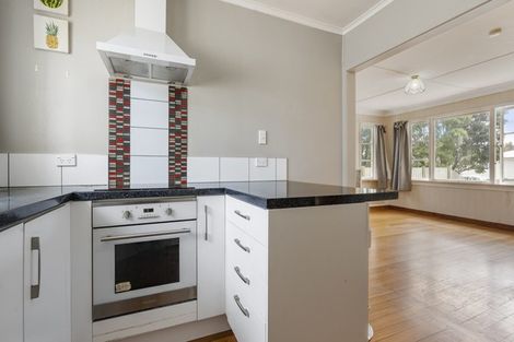 Photo of property in 32 Doone Street, Lynmouth, New Plymouth, 4310