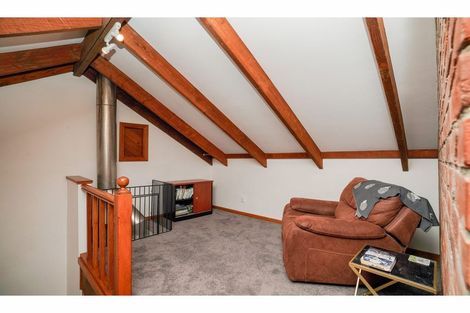 Photo of property in 76 Banks Street, Richmond, Invercargill, 9810