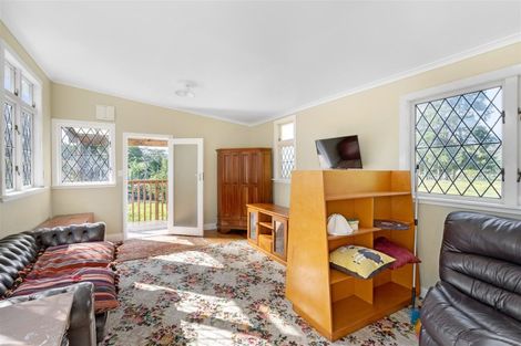 Photo of property in 1021 Old North Road, Waimauku, 0882