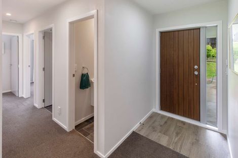 Photo of property in 28 Sunstone Crescent, Brown Owl, Upper Hutt, 5018