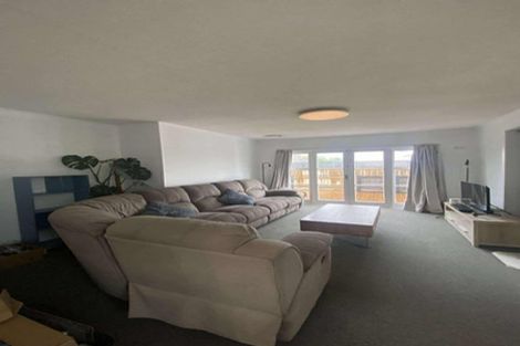 Photo of property in 2 Grosvenor Street, Redwood, Christchurch, 8051