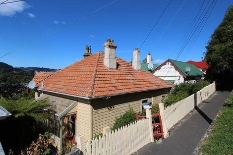 Photo of property in 153 Queen Street, North Dunedin, Dunedin, 9016