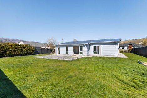 Photo of property in 4 Parkburn Lane, Mount Pisa, Cromwell, 9383