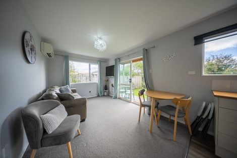 Photo of property in 21 Mackinnon Loop, Te Anau, 9600