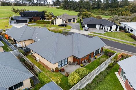 Photo of property in 11 Clifford Close, Leamington, Cambridge, 3432