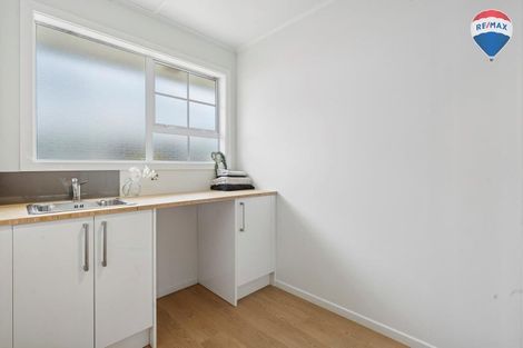 Photo of property in 87a Main Road, Wainuiomata, Lower Hutt, 5014