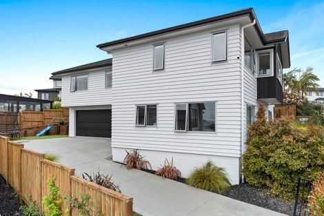 Photo of property in 60 Godfrey Drive, Orewa, 0931