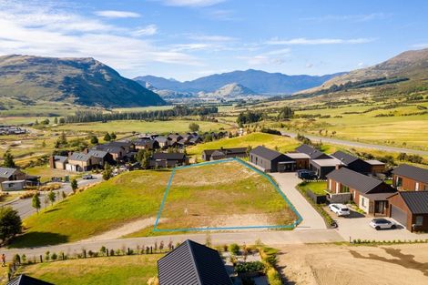 Photo of property in 16 Double Cone Road, Jacks Point, Queenstown, 9371