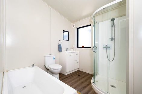 Photo of property in 1212a Willowpark Road North, Mayfair, Hastings, 4122