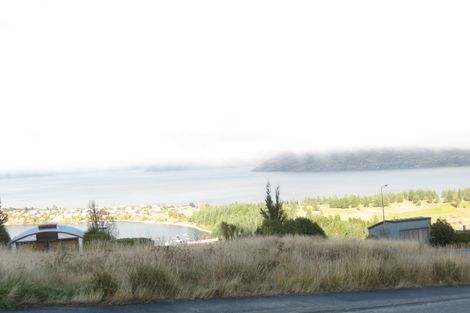 Photo of property in 2 Windsor Place, Queenstown, 9300