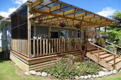 Photo of property in 74 Aorangi Road, Paeroa, 3600