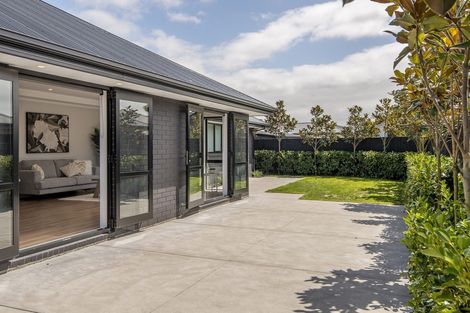 Photo of property in 11 Leader Street, Marshland, Christchurch, 8083